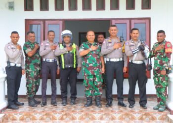 Perkuat Sinergitas TNI-Polri, Satlantas Polres Waropen Laksanakan Silaturahmi ke Koramil 1709-03/Waropen Bawah