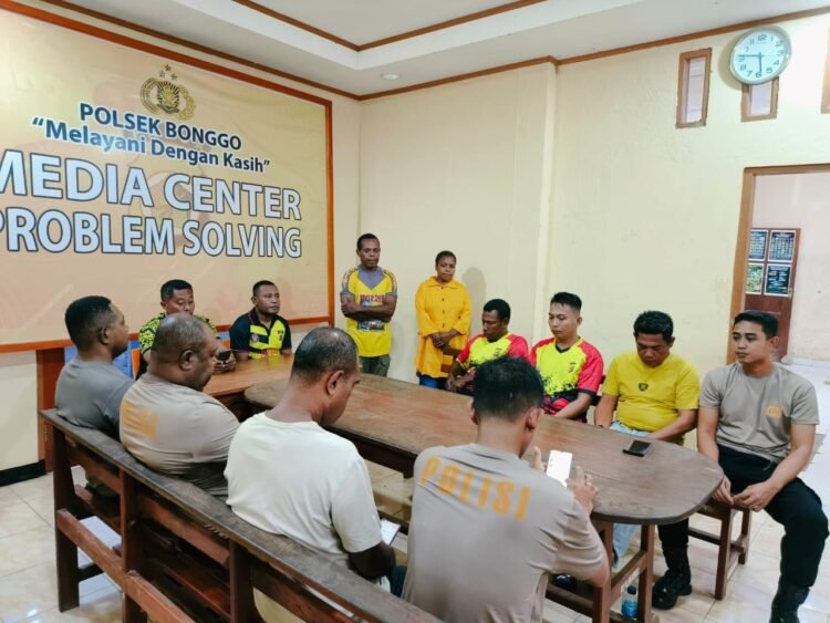 Pererat Silaturahmi, Polsek Bonggo Gelar Family Gathering Sekaligus Perpisahan Anggota