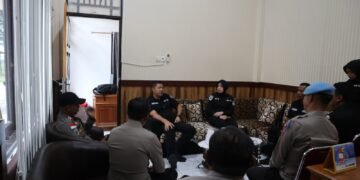 Polres Sarmi Terima Kunjungan Tim Div TIK Mabes Polri Terkait Survei Pembangunan Tower Repeater