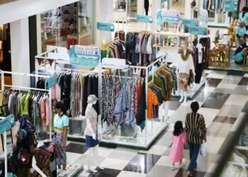 Ekonomi Bandung Tumbuh 5,3 Persen, Farhan Optimis Menuju 8 Persen