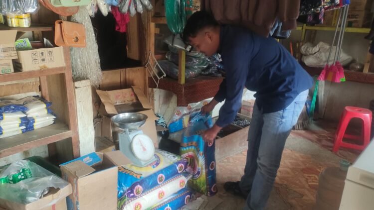 Satreskrim Polres Lanny Jaya Cegah lonjakan harga beras Sidak Distributor, Pastikan Stabilitas Harga Jelang Idul Fitri 2026