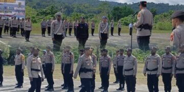 Apel Gelar Pasukan Ops Ketupat Cartenz-2026 Dalam Rangka Pelayanan Idul Fitri 1447h Tahun 2026 Polres Mamberamo Raya