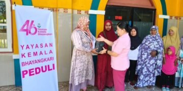 Bhayangkari Cabang Tolikara Berbagi Kepedulian, Dukung Semangat Belajar Anak Personel Polres Tolikara