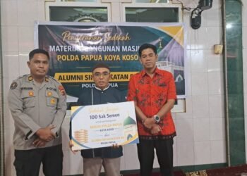 Alumni SIP Angkatan 50 Polda Papua Serahkan Bantuan Material Masjid dan Buka Puasa Bersama Santri Papua Madani