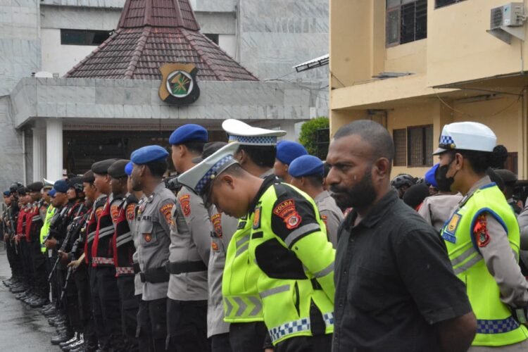 Hari Ke-6 Operasi Ketupat Cartenz 2026, Kasatgas Humas Tekankan Kedisiplinan dan Optimalisasi Aplikasi SOT