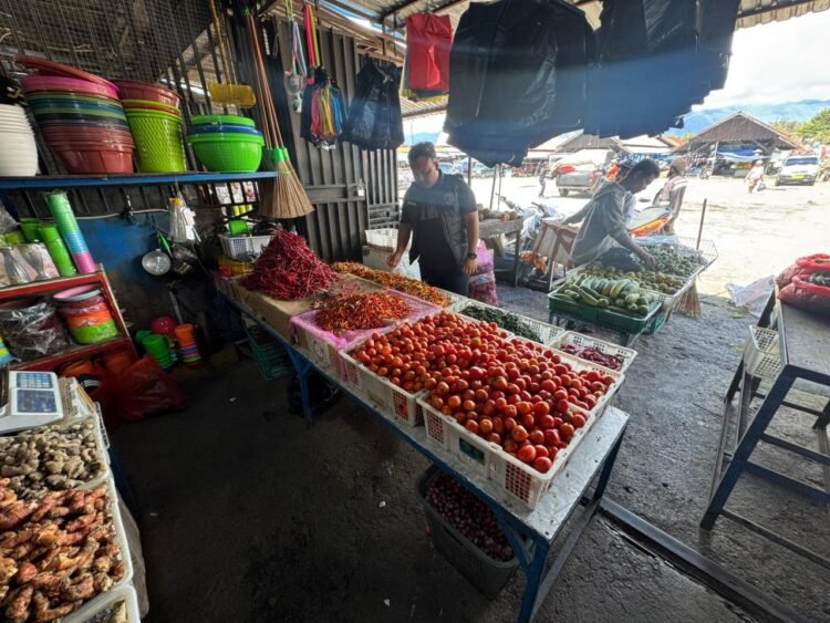 Satgas Pangan Polres Jayawijaya Sidak Harga Beras, Ini Perbandingan Harga di Retail dan Pasar Tradisional