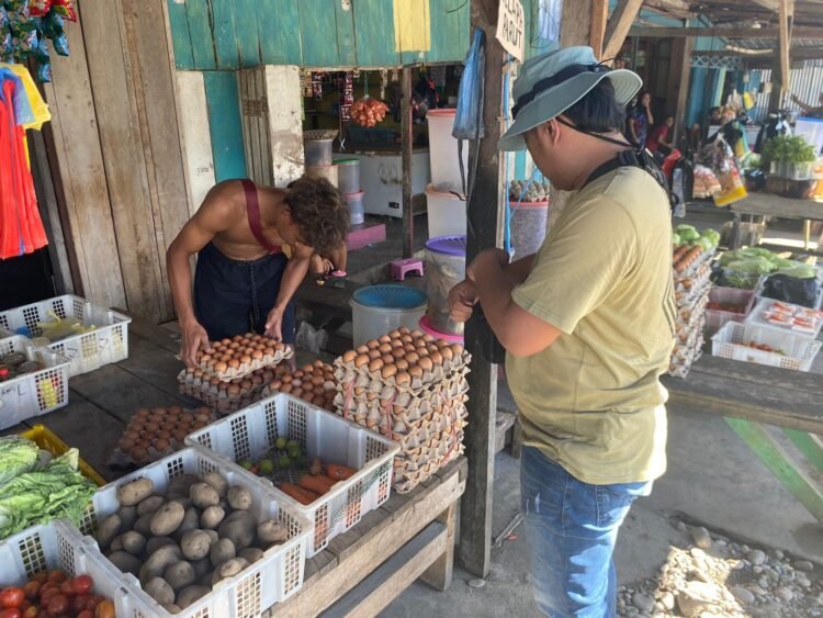 Satgas Pangan Polres Yahukimo Pantau Harga Beras di Dekai, Harga Relatif Stabil