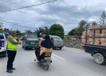 H-3 Lebaran, Satgas Operasi Ketupat Cartenz Polda Papua Perketat Pengamanan di Pusat Keramaian dan Tempat Ibadah