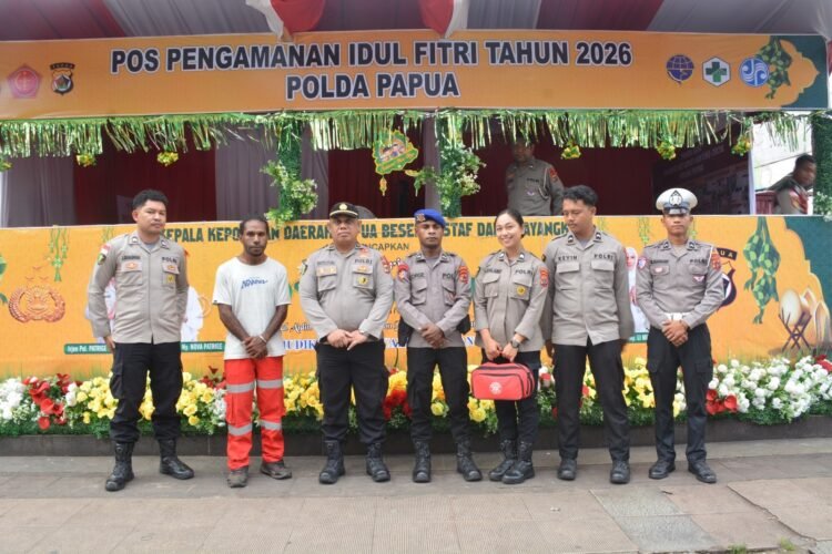 Subsatgas Dokkes Polda Papua Berikan Layanan Kesehatan bagi Personel Pos Pelayanan Operasi Ketupat Cartenz 2026