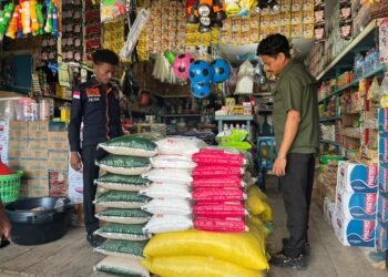 Polres Jayawijaya Pantau Harga Beras di Retail Modern dan Pasar Pootikelek
