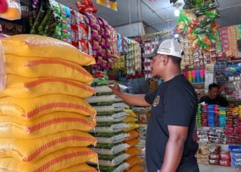 Polres Jayawijaya Pantau Harga Beras di Retail Modern dan Pasar Pootikelek