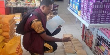 Satgas Pangan Polres Sarmi Lakukan Pengecekan Harga Beras di Kios Sultan, Pastikan Ketersediaan dan Stabilitas Harga