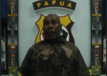 Kapolda Papua Terima Aspirasi Ondofolo Yobeh, Siap Bantu Perbaikan Jembatan dan Dukung Festival Kampung