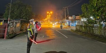 Polisi RW Sat Polairud Polres Merauke Perkuat Kemitraan Kamtibmas Melalui Sambang Warga di Kampung Wogekel