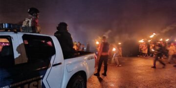 Pawai Obor Paskah 2026 di Tolikara Berlangsung Aman dan Khidmat, Perkuat Kebersamaan Umat