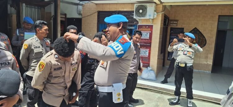 Penegakan Disiplin Internal, Bidpropam Polda Papua Laksanakan Gaktibplin dan Sosialisasi di Polres Jayapura dan KP3 Udara Sentani