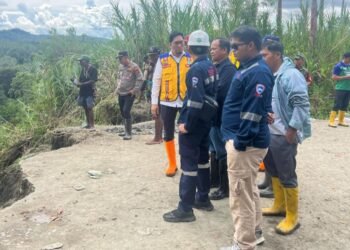 Polres Keerom dan Kementerian PUPR Tinjau Longsor di Jalur Trans Papua, Jalan Alternatif Segera Dibangun 
