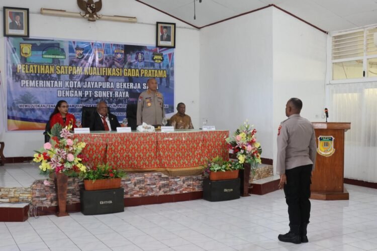 Bersama Polda Papua, Pelatihan Gada Pratama Lahirkan 88 Satpam Berintegritas