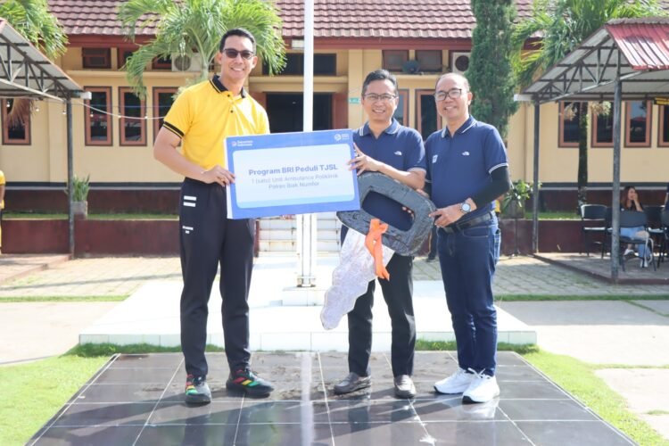 BRI Peduli Serahkan Ambulans untuk Polres Biak Numfor, Dukung Pelayanan Kesehatan dan Kemanusiaan 