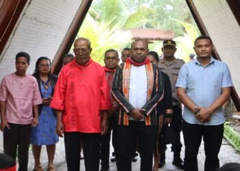 Wakili Kapolres Sarmi, Kabag Log Hadiri Perayaan HUT Pattimura ke-209 di Tafarewar Beach