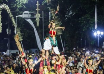 Kirab Milangkala Tatar Sunda, Nuansa Budaya Semarakkan Bandung