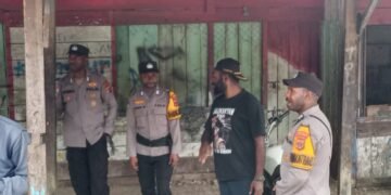 Sat Binmas Polres Tolikara Sambangi Pangkalan Ojek di Desa Ampera, Perkuat Kemitraan dan Keselamatan Berkendara