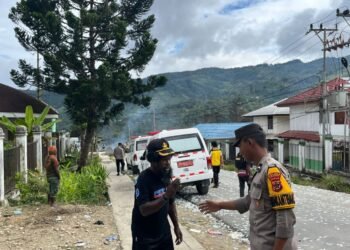 Pendekatan Humanis Sat Binmas Polres Tolikara Hadirkan Rasa Aman di Tengah Masyarakat 