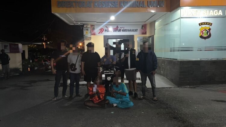 Tim Unit Reaksi Cepat Resmob Jatanras Ditreskrimum Polda Papua Ungkap Kasus Curas di Dok II, Dua Pelaku Ditangkap  