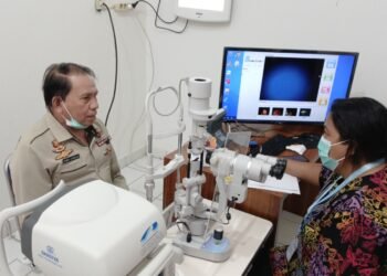 Sambut HUT Bhayangkara ke-80, Rumkit Bhayangkara Jayapura Gelar Medical Check Up bagi Purnawirawan dan Warakawuri Polri