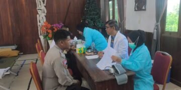 ‎Polres Asmat Sumbangkan 23 Kantong Darah dalam Bakti Kesehatan Hari Bhayangkara ke-80