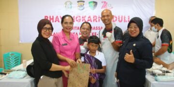 Sunat Gratis Hari Bhayangkara ke-80, Bentuk Nyata Kepedulian Polda Papua terhadap Kesehatan Anak