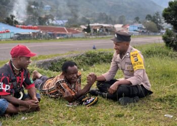 Bhabinkamtibmas Hadir di Tengah Masyarakat, Pererat Kedekatan Melalui Patroli Dialogis Humanis