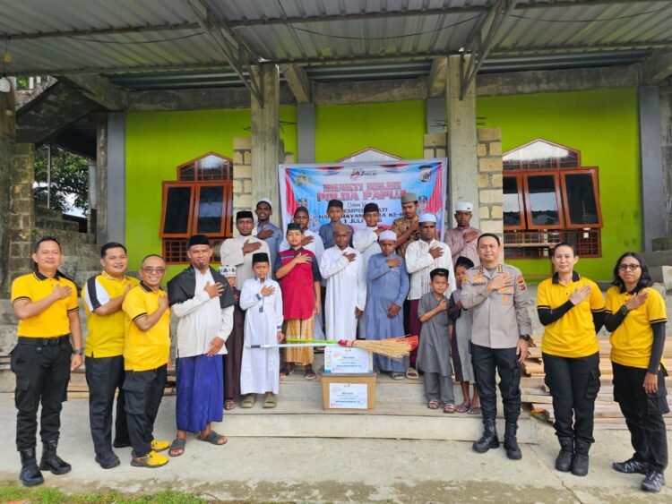 Bhakti Religi Hari Bhayangkara ke-80, Polda Papua Dukung Pembangunan Sarana Ibadah di Keerom