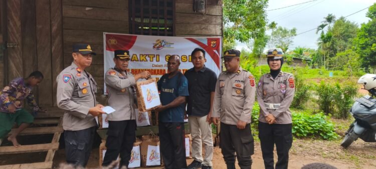 Polres Boven Digoel Salurkan 100 Paket Sembako, Wujud Kepedulian Polri di Hari Bhayangkara ke-80