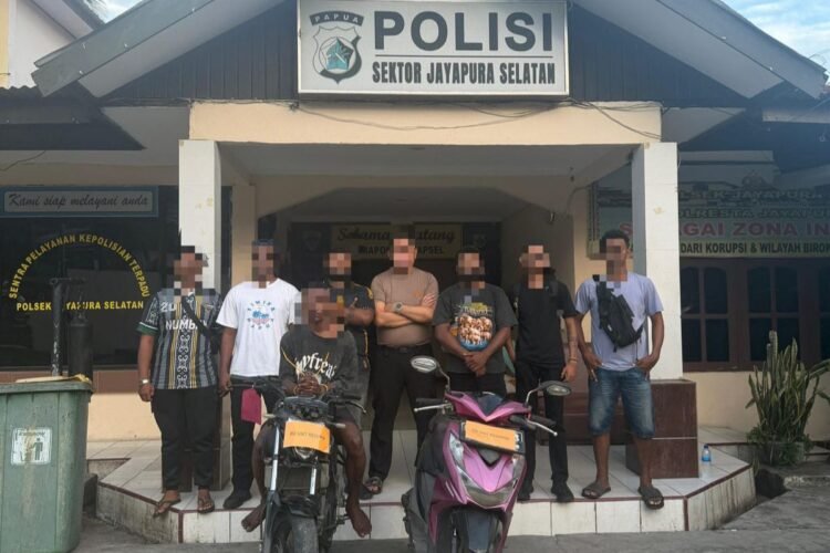 Polresta Jayapura Kota Berhasil Ungkap Kasus Pencurian Handphone di Kawasan Dok VIII
