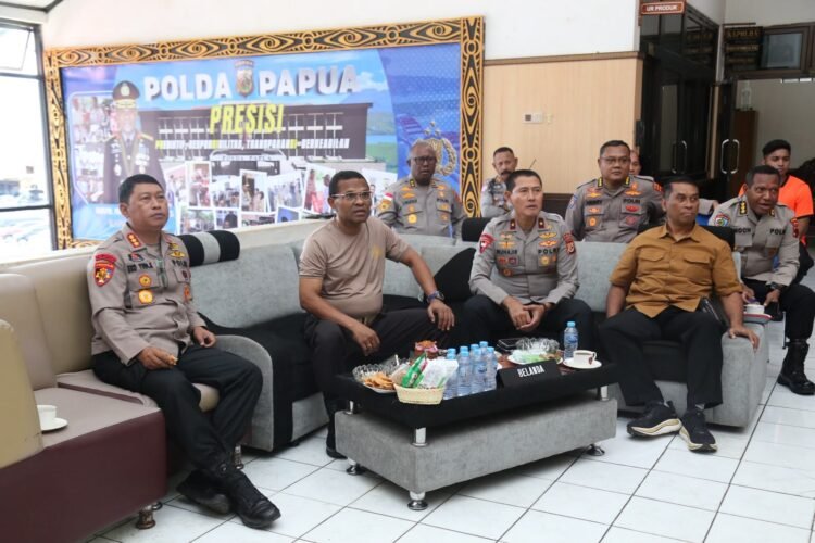 Polresta Jayapura Kota Berhasil Ungkap Kasus Pencurian Handphone di Kawasan Dok VIII