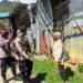 Patroli Jalan Kaki Polres Tolikara Perkuat Kedekatan dengan Masyarakat, Wujudkan Kamtibmas yang Kondusif