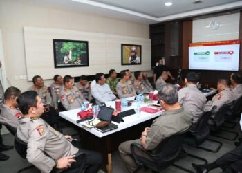 Astama Ops Kapolri Kunjungi Polda Papua Cek Layanan Call Center 110