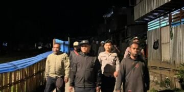 Patroli Malam Regu Siaga II Polres Tolikara Tingkatkan Rasa Aman dan Perkuat Harkamtibmas
