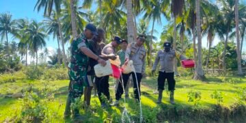 Polsek Okaba Gencarkan Razia Miras Lokal, Puluhan Liter Sagero Dimusnahkan di Kampung Dufmira