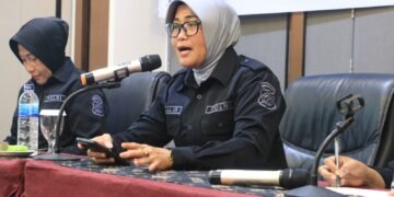 Asah Profesionalisme Wartawan Radio, Bid Humas Polda Papua Berbagi Teknik Konferensi Pers dan Door Stop