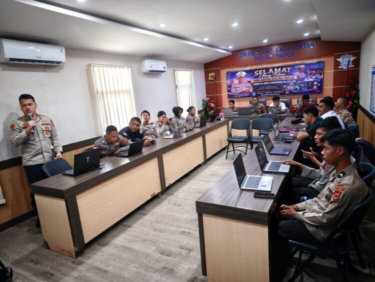 Bid TIK Polda Papua Gelar Pelatihan ToT Artificial Intelligence untuk Tingkatkan Kompetensi Digital Personel
