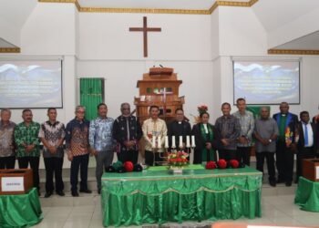Kapolda Papua Hadiri Peletakan Batu Pertama Renovasi Gereja Oikumene Bahtera Hayat Kodaeral X