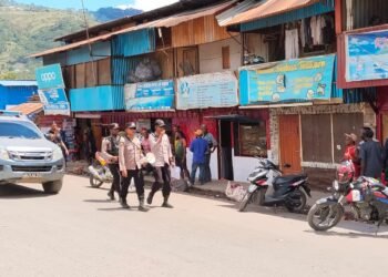 Jelang HUT ke-81 RI, Polres Tolikara Ajak Warga Kibarkan Merah Putih