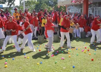 Jalin Kebersamaan, Polwan dan Bhayangkari Polda Papua Gelar Olahraga Bersama