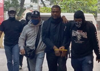 Berakhir di Bareskrim Polri: Bos Hiburan Malam Batam dan DPO Narkoba Basri Lewaimang Tiba di Jakarta