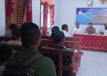 Cegah Karhutla Meluas, Polres Biak Numfor Ajak Warga Babrinbo Jaga Lingkungan