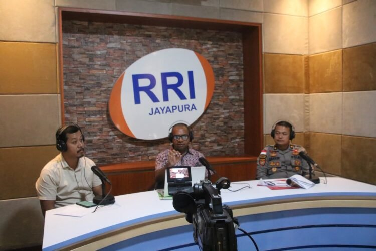 Polda Papua dan DLH Ajak Masyarakat Bersinergi Cegah Karhutla