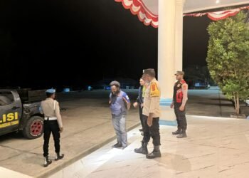 Patroli Malam Polres Mamberamo Tengah, Pastikan Situasi Kobakma Tetap Kondusif