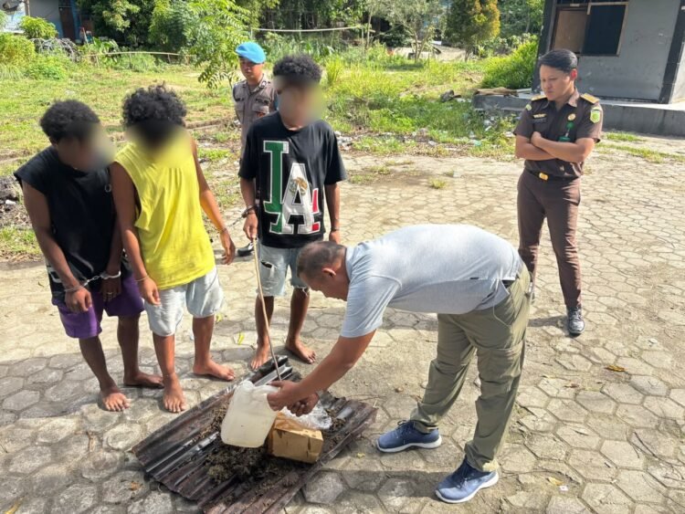 Sat Narkoba Polresta Musnahkan 1,18 Kilogram Ganja Hasil Pengungkapan Dua Kasus Narkotika
